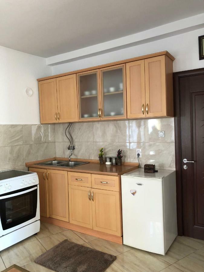 Guesthouse Maritimo Ulcinj Eksteriør bilde